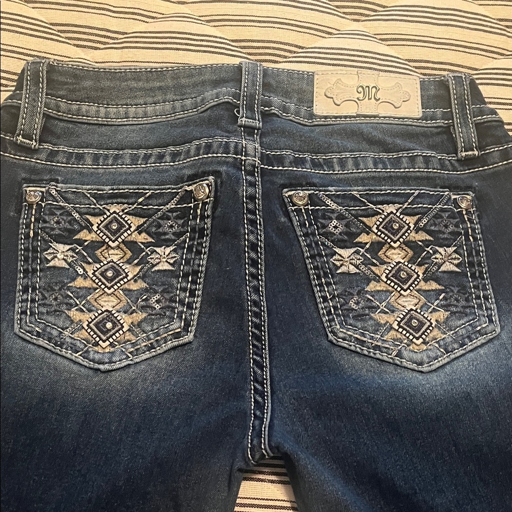 Miss Me Dark Blue straight leg Cut Jeans with Embroidery